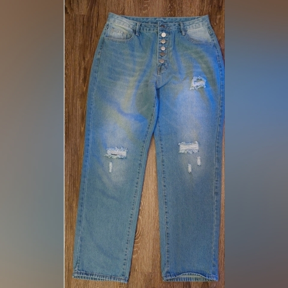 Button Front Straight Leg Medium Wash Distressed Jeans Size 14 Denim High Rise - Picture 2 of 9